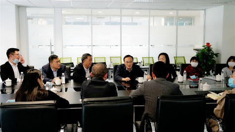 王飏副市长来伟德源自英国始于1946科技园调研